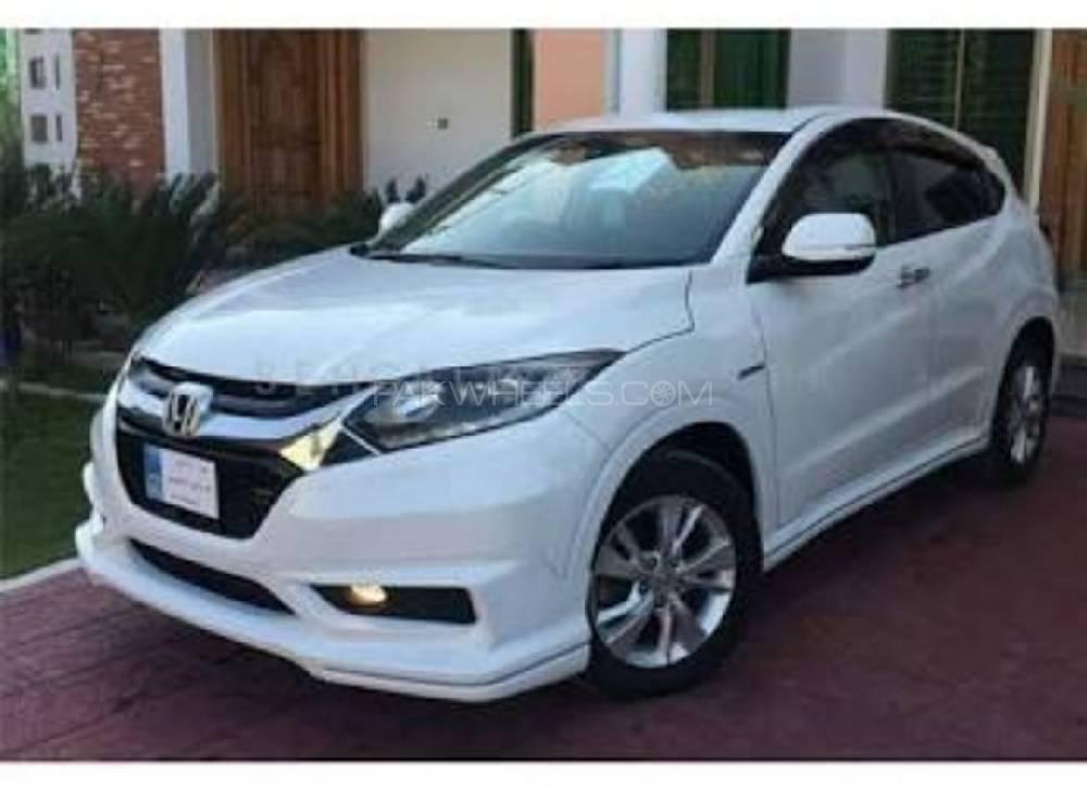 Fiber Glass Mugon Body Kit for Honda Vezel Image-1