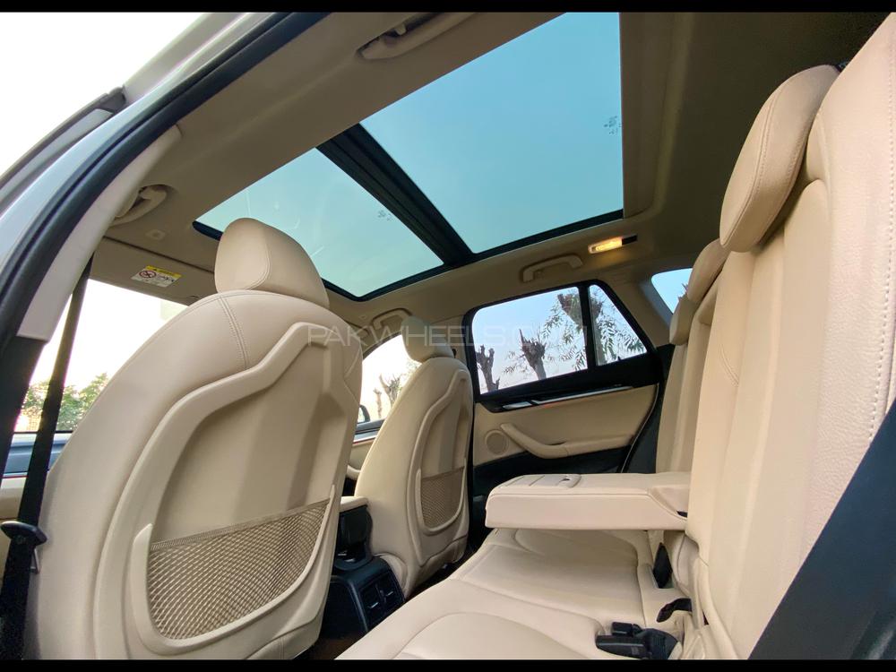BMW X1 2017 for Sale in Lahore BMW X1 2017 for Sale in Lahore Image-9