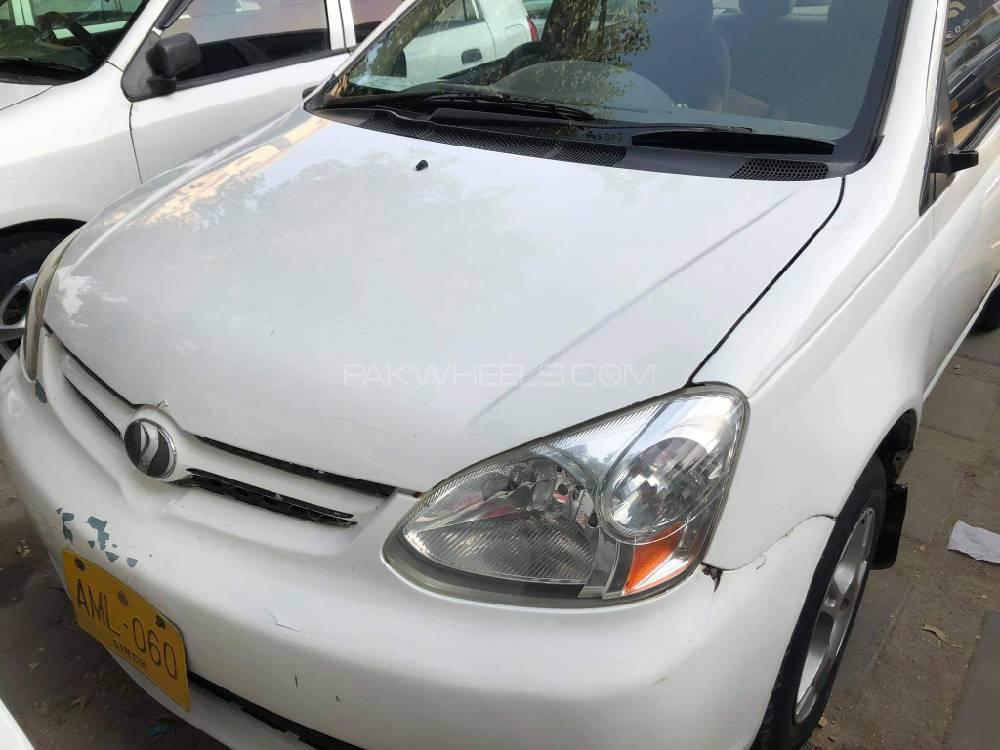 Toyota Platz 2003 for Sale in Karachi Toyota Platz 2003 for Sale in Karachi Image-2