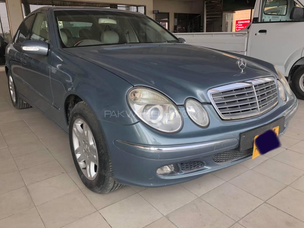 Mercedes Benz E Class 2006 for Sale in Karachi Mercedes Benz E Class 2006 for Sale in Karachi Image-3