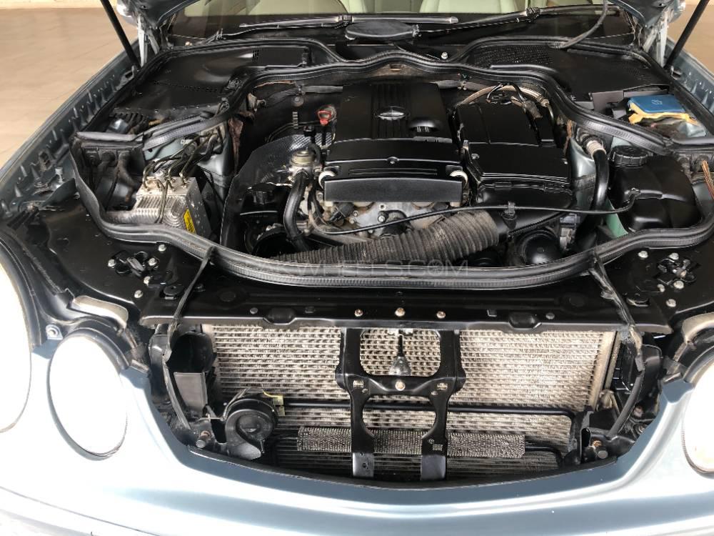 Mercedes Benz E Class 2006 for Sale in Karachi Mercedes Benz E Class 2006 for Sale in Karachi Image-14