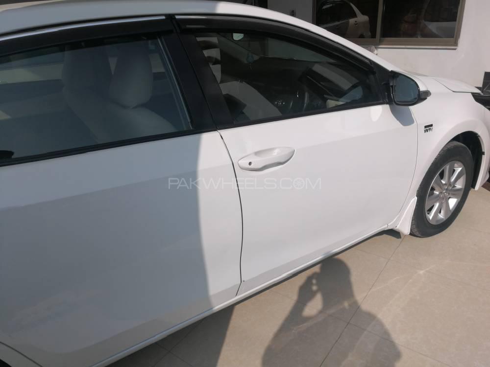Toyota Corolla 2017 for Sale in Bahawalpur Toyota Corolla 2017 for Sale in Bahawalpur Image-11