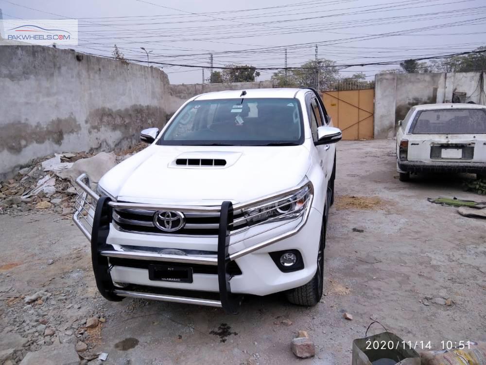 ٹویوٹا ہائیلکس 2017 for Sale in اسلام آباد ٹویوٹا ہائیلکس 2017 for Sale in اسلام آباد Image-2