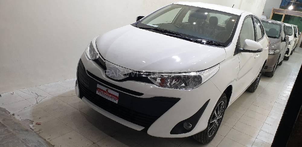 Toyota Yaris Sedan 2020 for Sale in Lahore Image-1