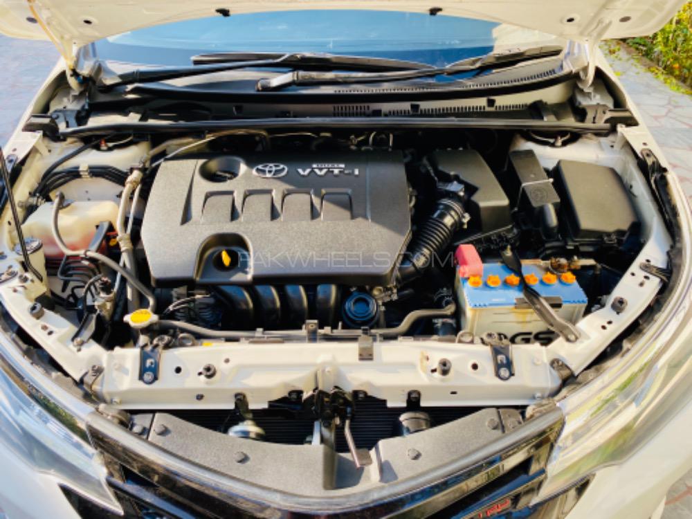 Toyota Corolla 2018 for Sale in Peshawar Toyota Corolla 2018 for Sale in Peshawar Image-12