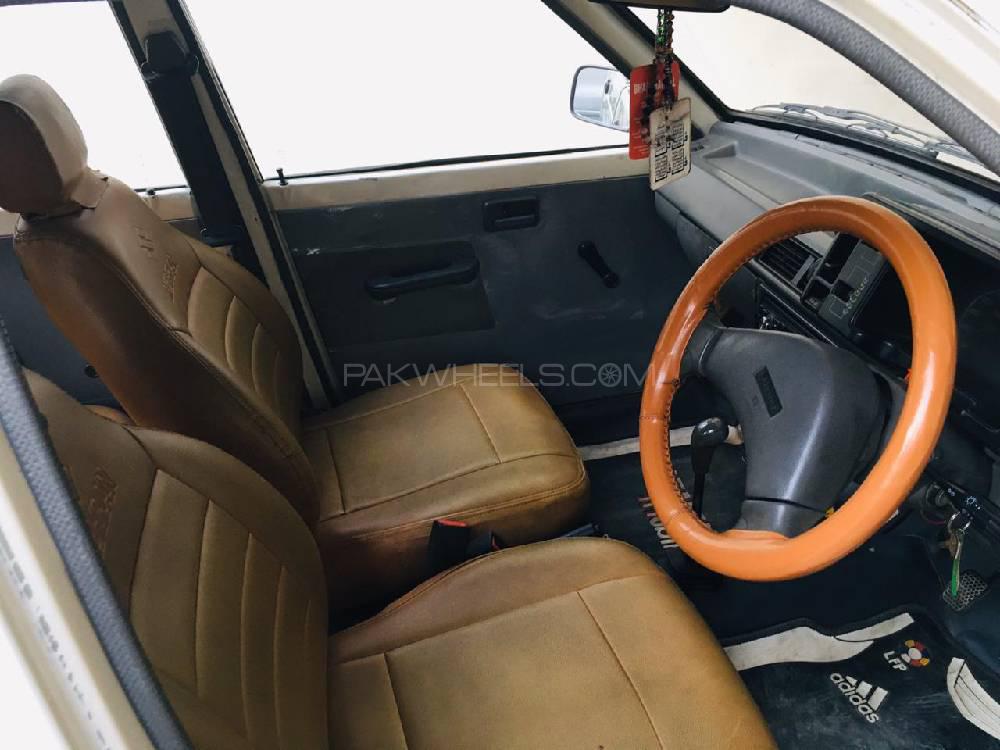 Suzuki Mehran 2006 for Sale in Lahore Suzuki Mehran 2006 for Sale in Lahore Image-5