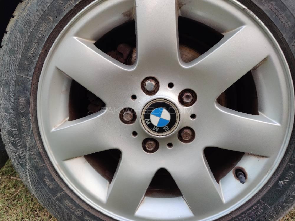 BMW 3 Series 2002 for Sale in Lahore BMW 3 Series 2002 for Sale in Lahore Image-14