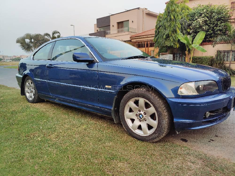 BMW 3 Series 2002 for Sale in Lahore BMW 3 Series 2002 for Sale in Lahore Image-3