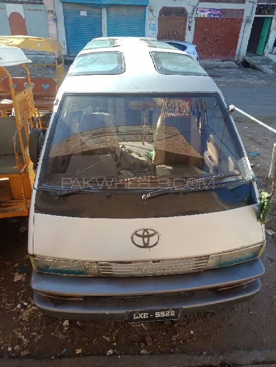Toyota Town Ace 1986 for Sale in Daska Image-1