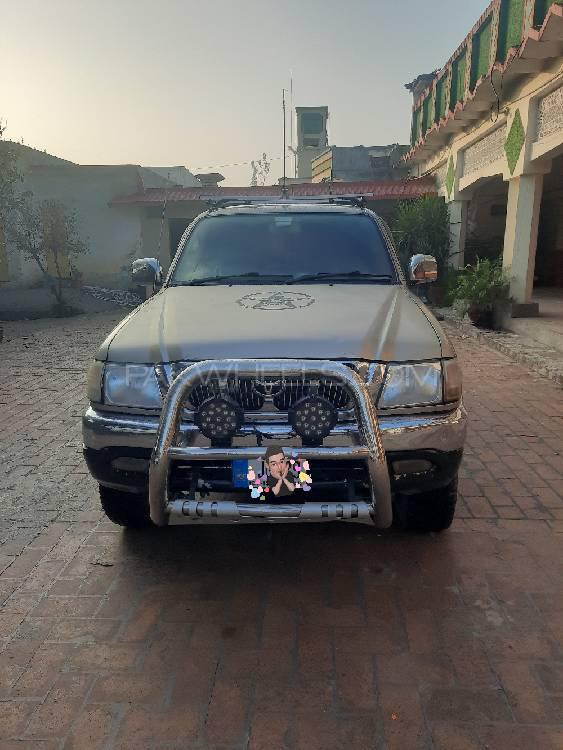 ٹویوٹا ہائیلکس 2003 for Sale in پشاور ٹویوٹا ہائیلکس 2003 for Sale in پشاور Image-2