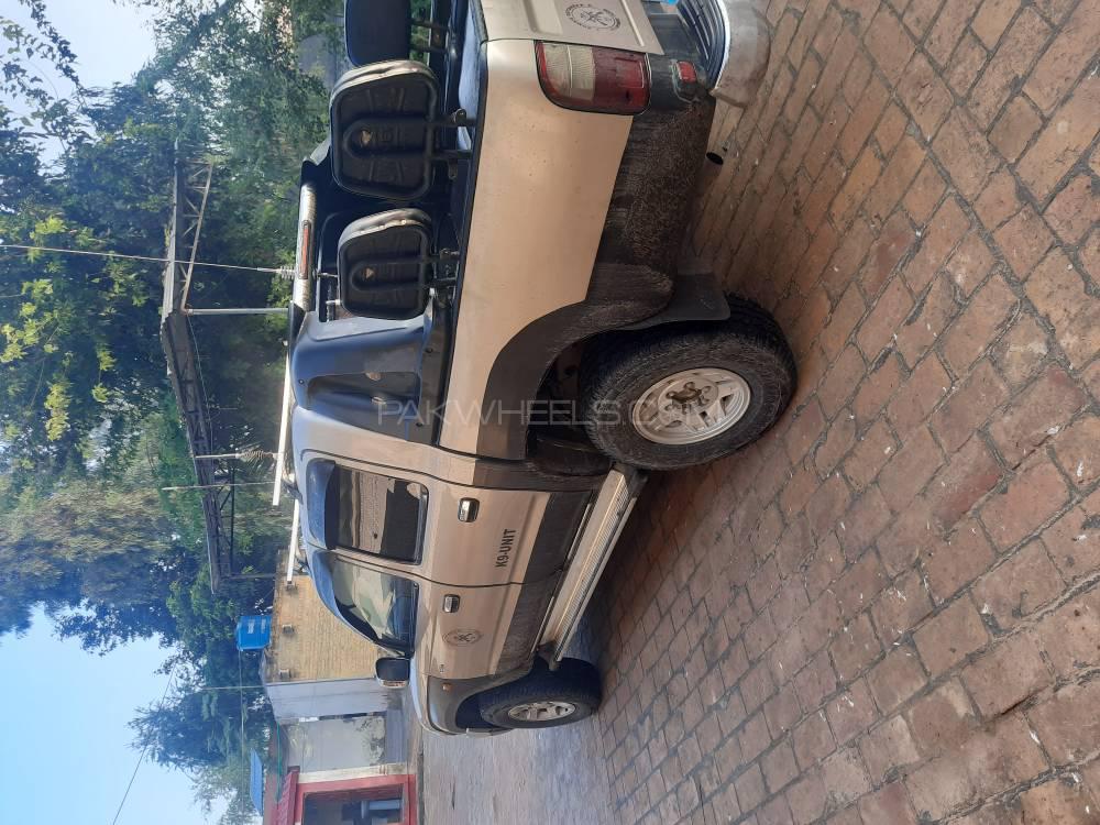 ٹویوٹا ہائیلکس 2003 for Sale in پشاور ٹویوٹا ہائیلکس 2003 for Sale in پشاور Image-5