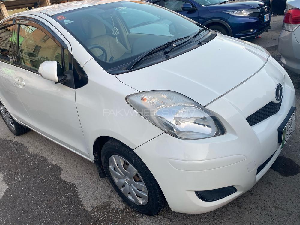 Toyota Vitz 2009 for Sale in Islamabad Image-1