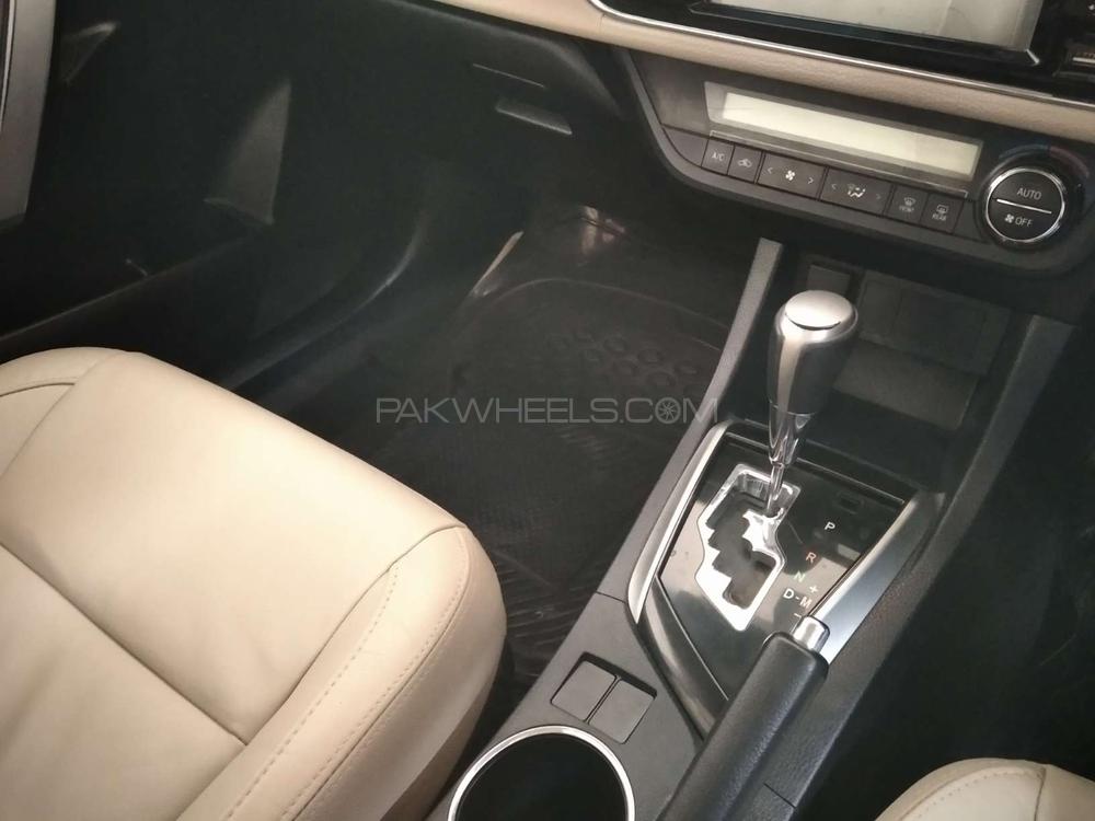 Toyota Corolla 2016 for Sale in Hyderabad Toyota Corolla 2016 for Sale in Hyderabad Image-8