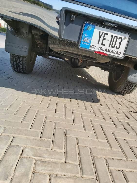 Toyota Hilux 2013 for Sale in Rawalpindi Toyota Hilux 2013 for Sale in Rawalpindi Image-4