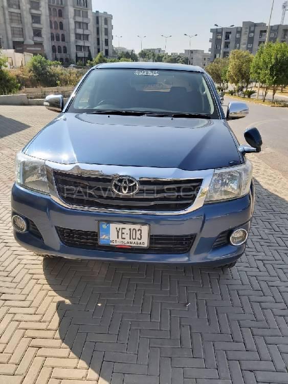 Toyota Hilux 2013 for Sale in Rawalpindi Image-1