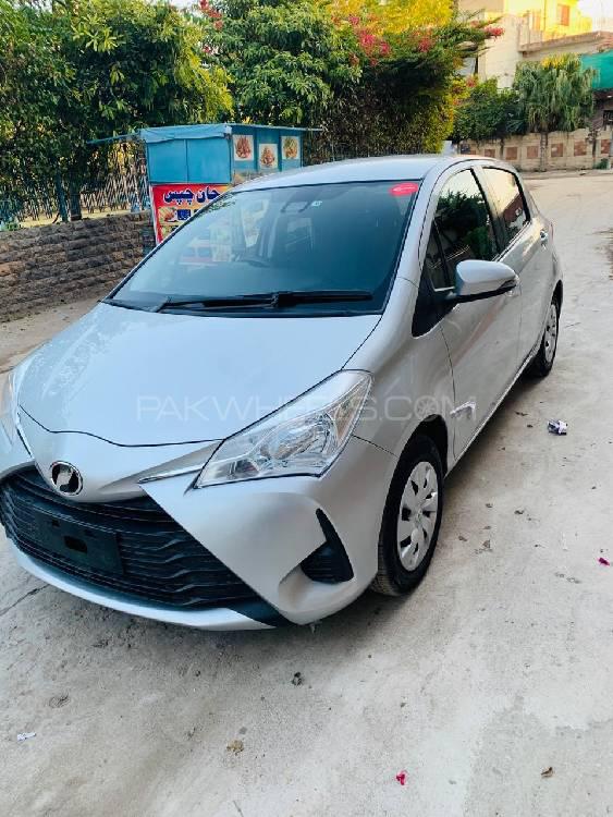 Toyota Vitz 2017 for Sale in Islamabad Image-1