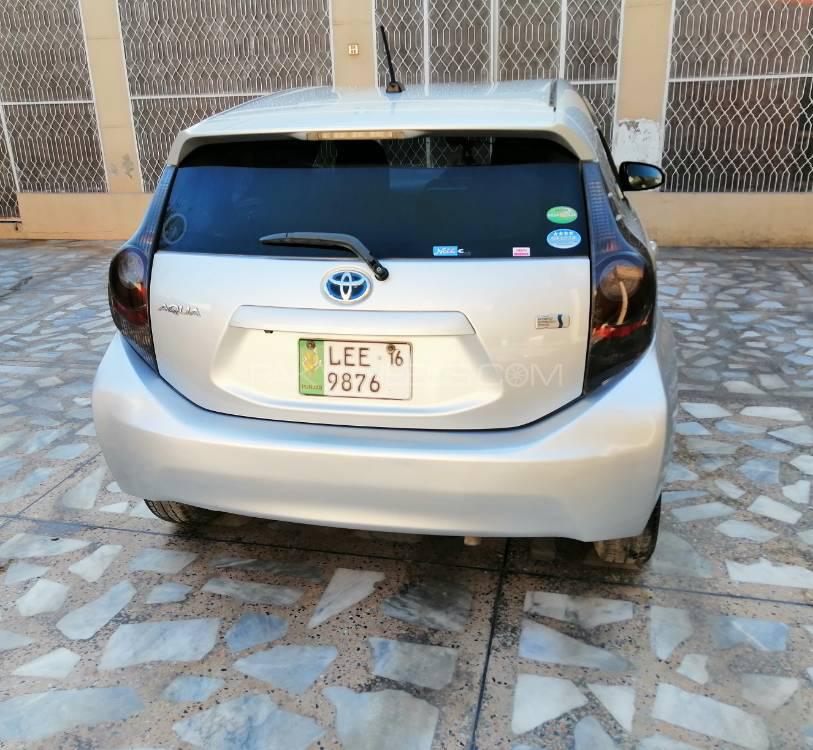 Toyota Aqua 2012 for Sale in Peshawar Toyota Aqua 2012 for Sale in Peshawar Image-2