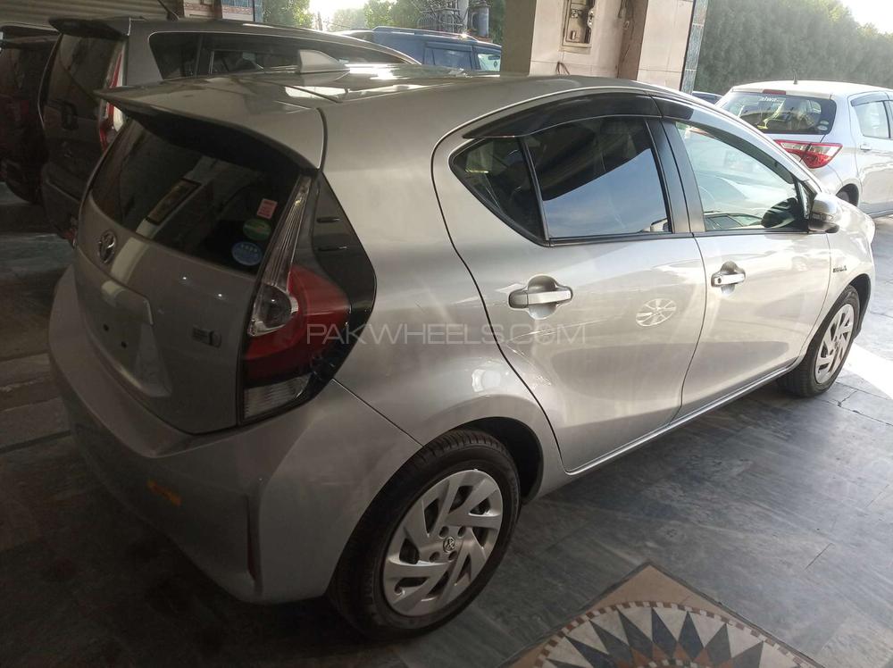 ٹویوٹا اکوا 2017 for Sale in گجرانوالہ ٹویوٹا اکوا 2017 for Sale in گجرانوالہ Image-5