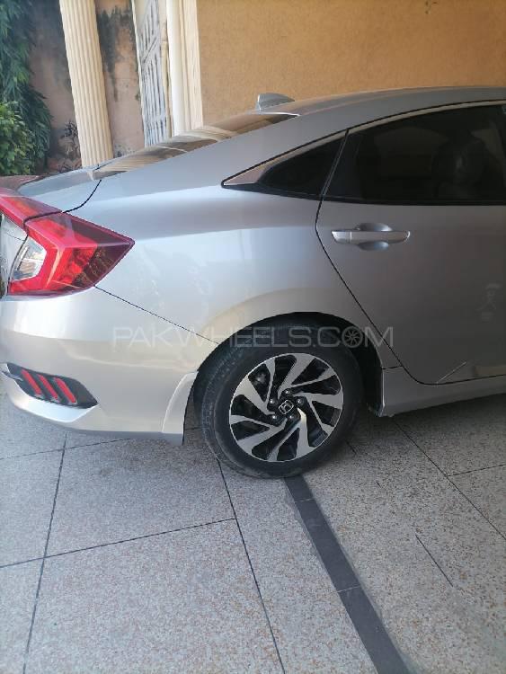 Honda Civic 2018 for Sale in Sialkot Honda Civic 2018 for Sale in Sialkot Image-4