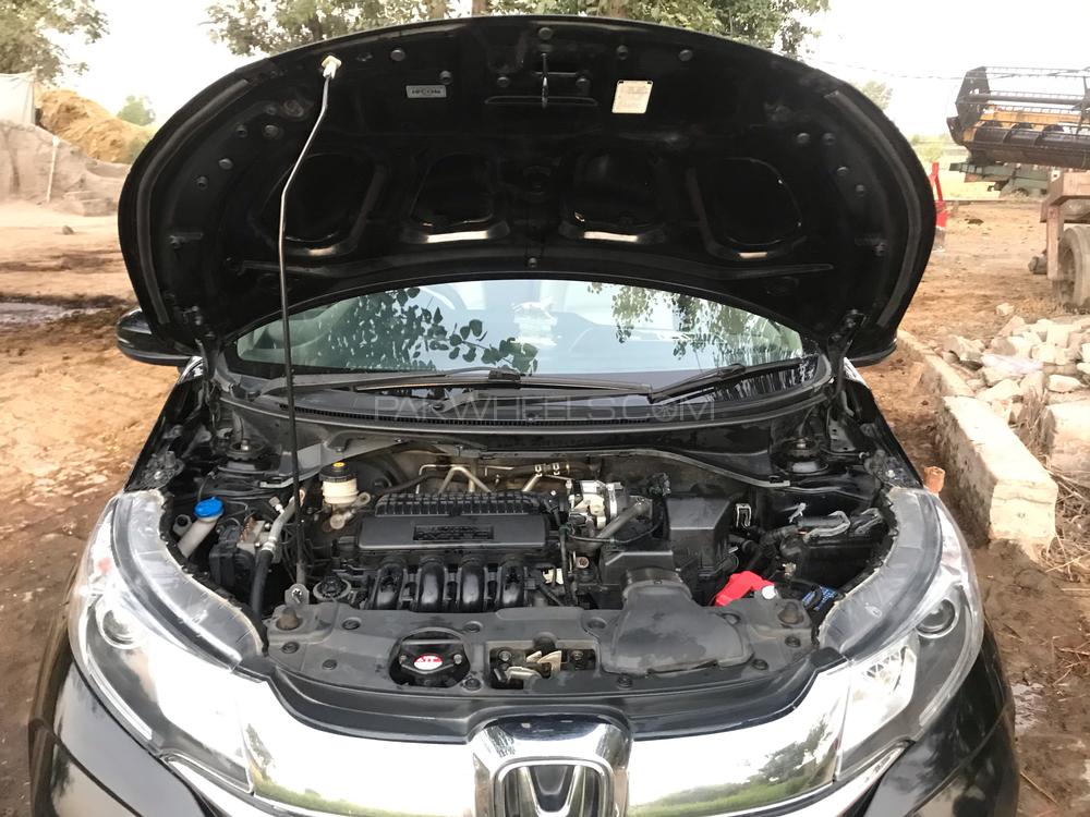 Honda BR-V 2018 for Sale in Gujranwala Honda BR-V 2018 for Sale in Gujranwala Image-7