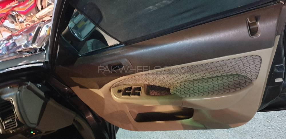 Honda Civic 2006 for Sale in Wah cantt Honda Civic 2006 for Sale in Wah cantt Image-7