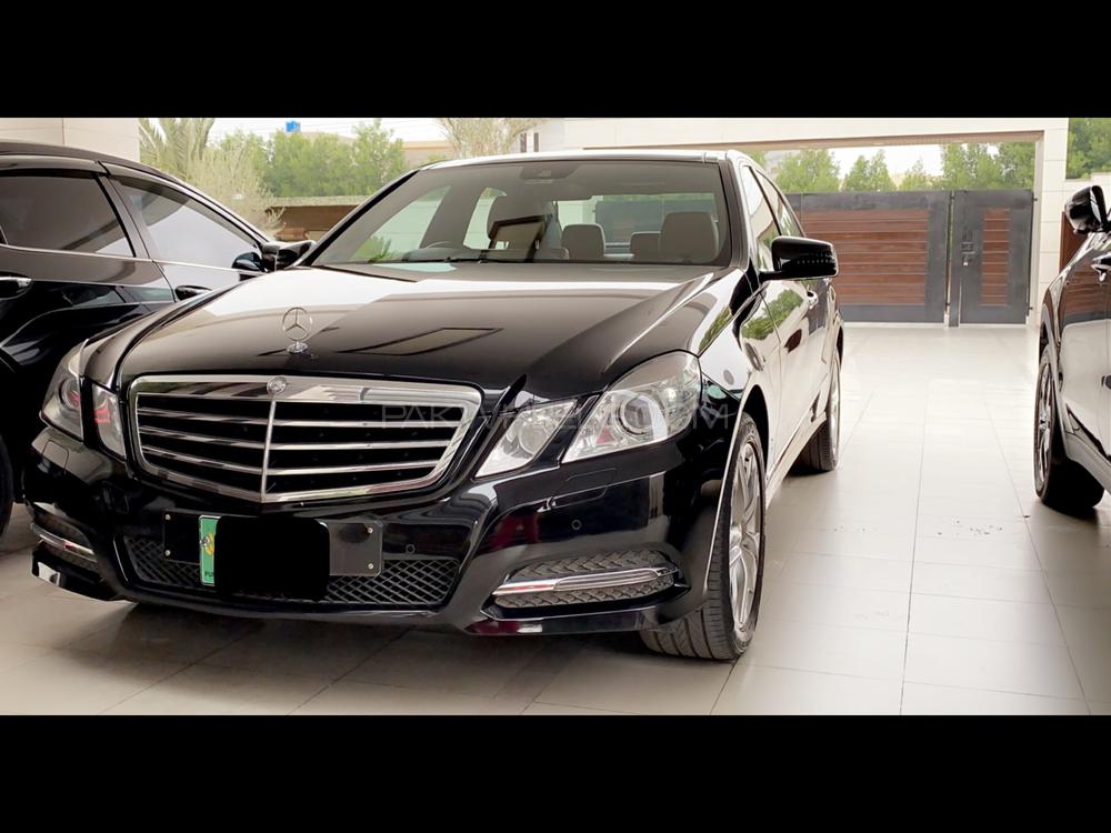 Mercedes Benz E Class 2012 for Sale in Lahore Mercedes Benz E Class 2012 for Sale in Lahore Image-6