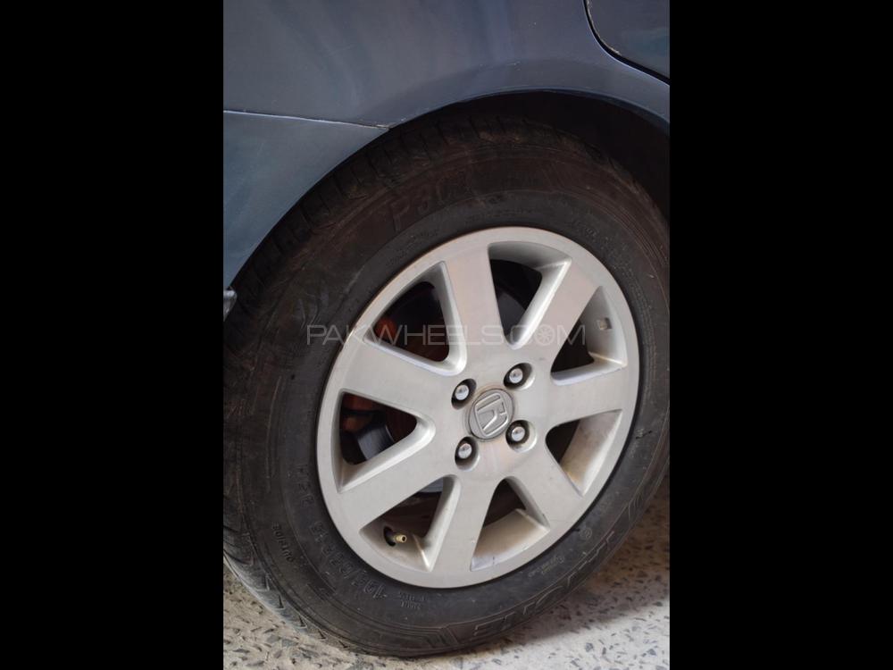 Honda Civic 2004 for Sale in Gujranwala Honda Civic 2004 for Sale in Gujranwala Image-7