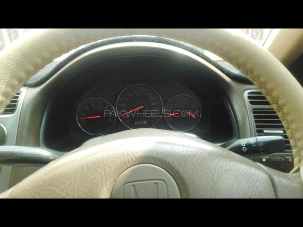 Honda Civic 2004 for Sale in Gujranwala Honda Civic 2004 for Sale in Gujranwala Image-10