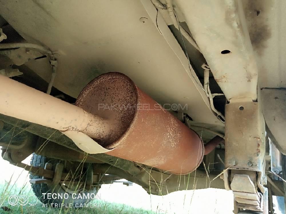 Suzuki Bolan 2011 for Sale in Sahiwal Suzuki Bolan 2011 for Sale in Sahiwal Image-8