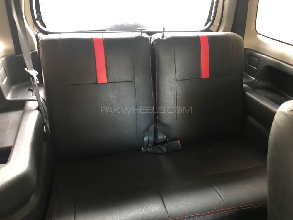 Suzuki Jimny 2010 for Sale in Lahore Suzuki Jimny 2010 for Sale in Lahore Image-13