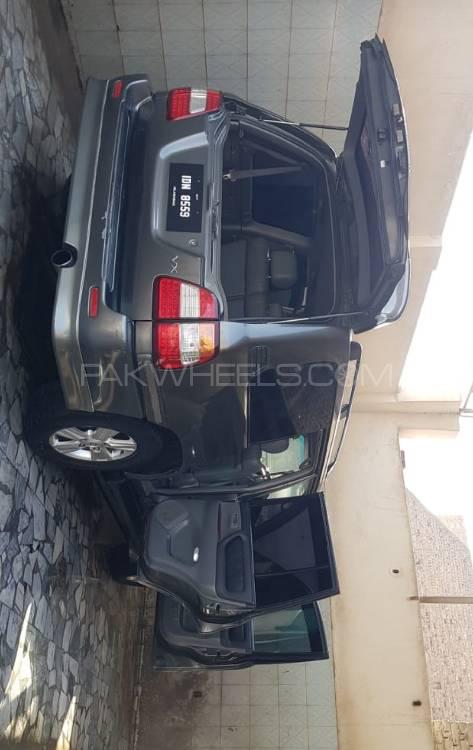 Toyota Land Cruiser 2002 for Sale in Peshawar Image-1