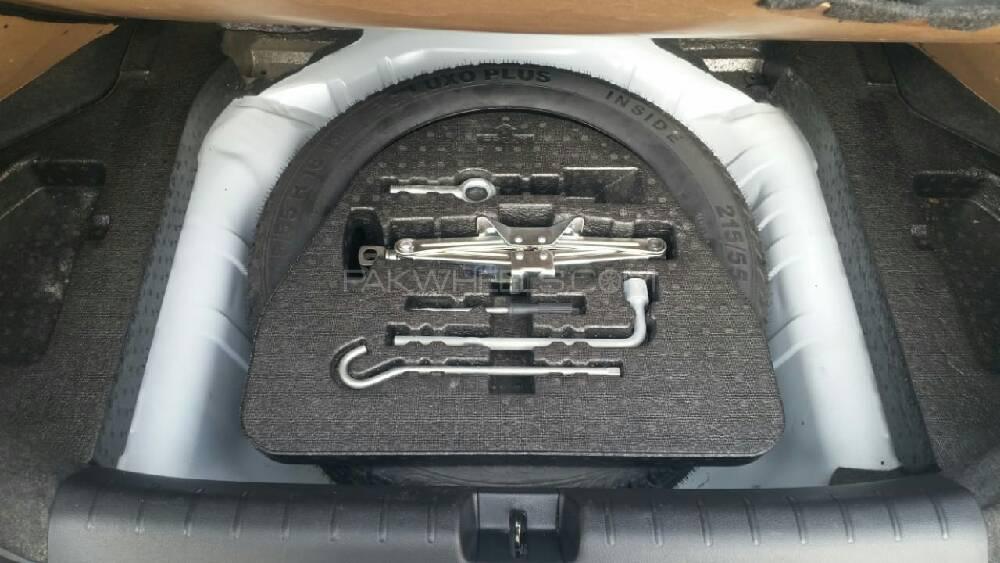 Honda Civic 2019 for Sale in Rawalpindi Honda Civic 2019 for Sale in Rawalpindi Image-9