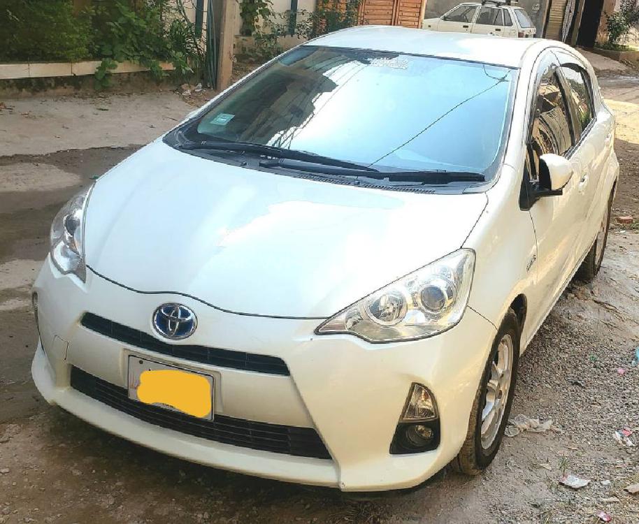 Toyota Aqua 2013 for Sale in Islamabad Image-1