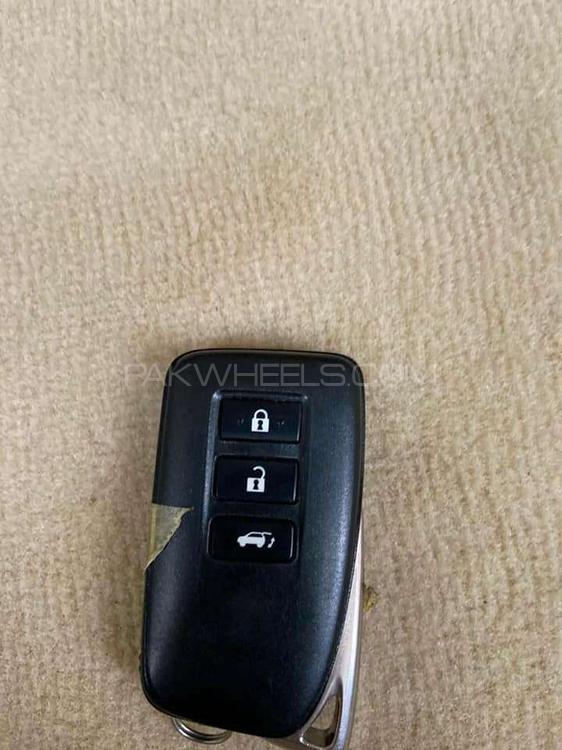 Lexus LX Series 2016 for Sale in Karachi Lexus LX Series 2016 for Sale in Karachi Image-5