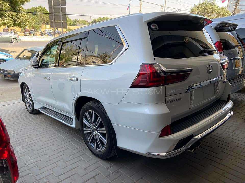 Lexus LX Series 2016 for Sale in Karachi Lexus LX Series 2016 for Sale in Karachi Image-13