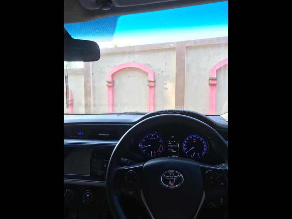 Toyota Corolla 2016 for Sale in Abbottabad Toyota Corolla 2016 for Sale in Abbottabad Image-2