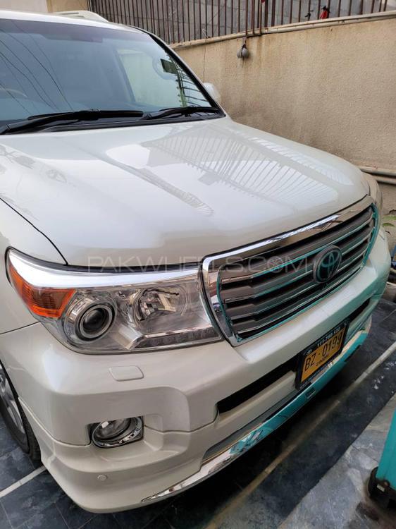 Toyota Land Cruiser 2013 for Sale in Karachi Toyota Land Cruiser 2013 for Sale in Karachi Image-5