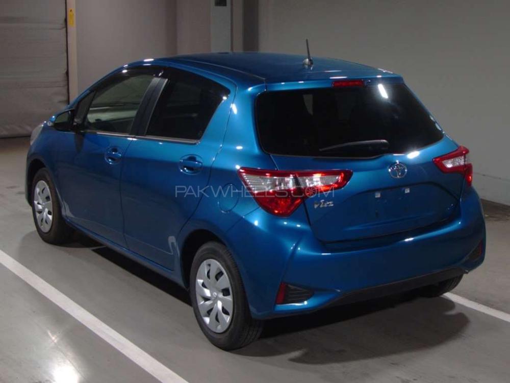 Toyota Vitz 2017 for Sale in Sahiwal Toyota Vitz 2017 for Sale in Sahiwal Image-8