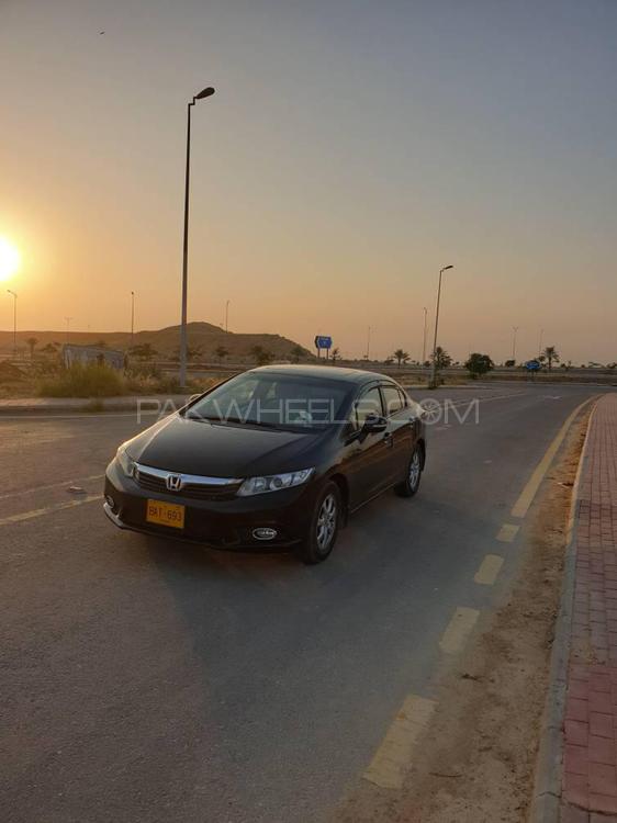 Honda Civic 2013 for Sale in Hyderabad Honda Civic 2013 for Sale in Hyderabad Image-3