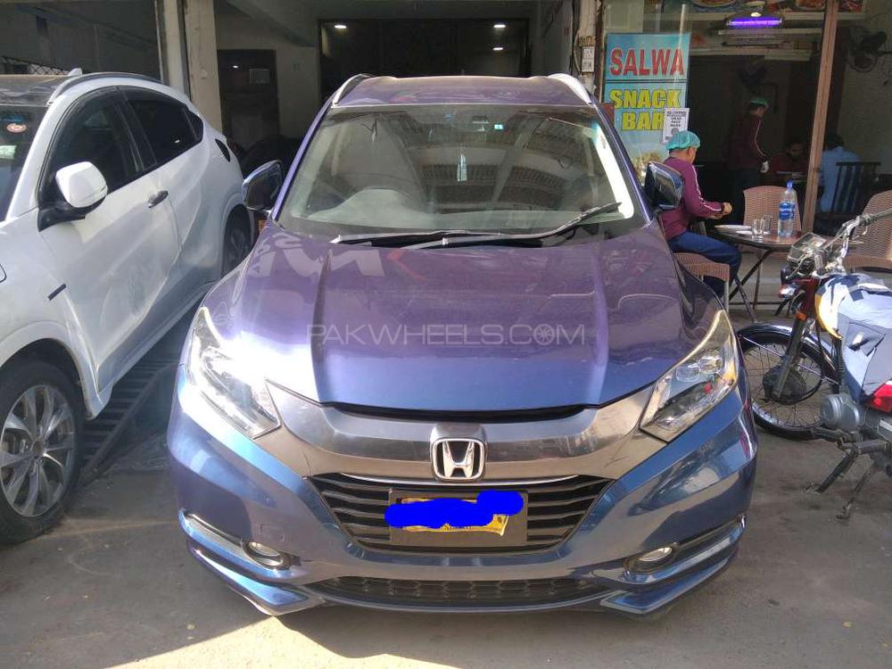 Honda Vezel 2014 for Sale in Karachi Image-1
