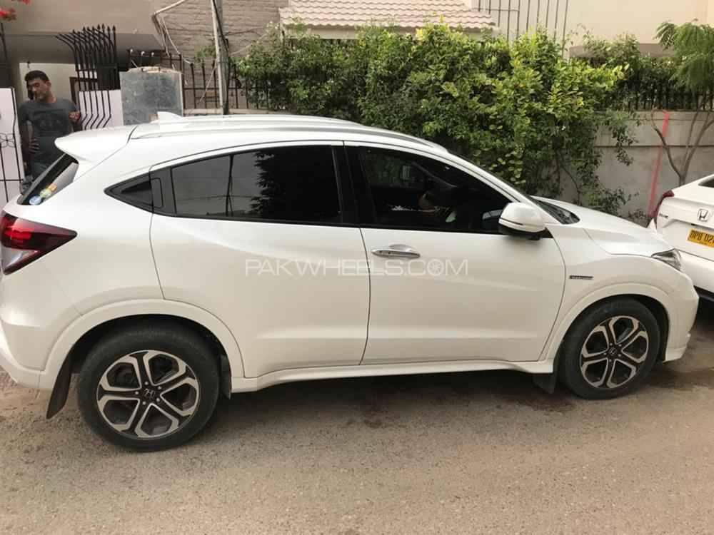 Honda Vezel 2014 for Sale in Bhera Honda Vezel 2014 for Sale in Bhera Image-3