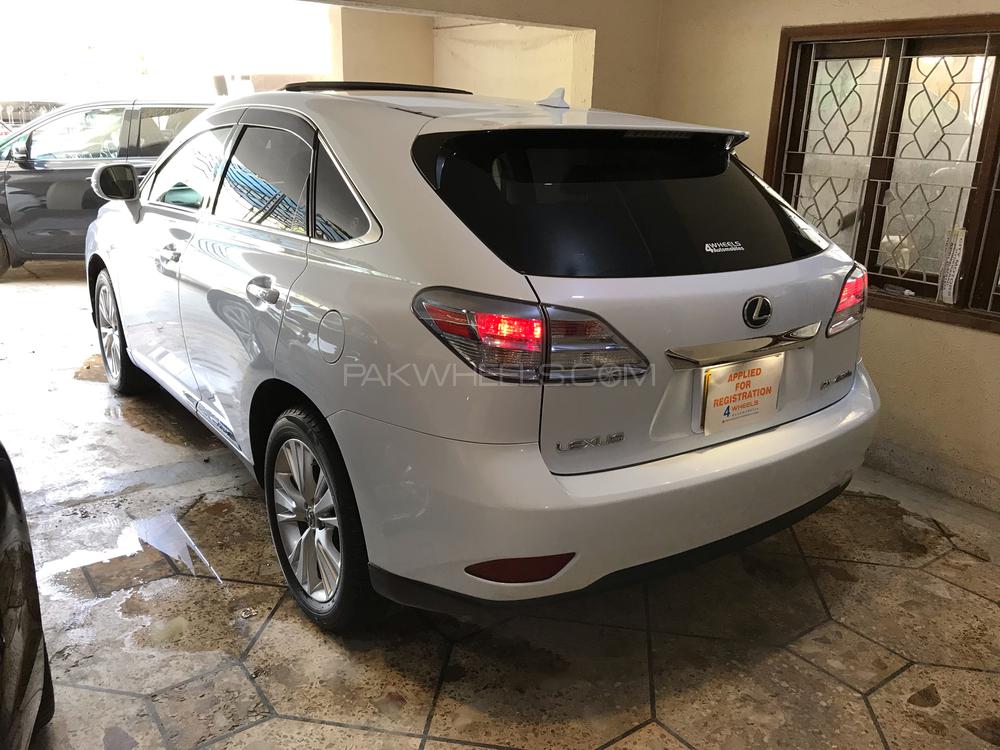 Lexus RX Series 2011 for Sale in Karachi Lexus RX Series 2011 for Sale in Karachi Image-3