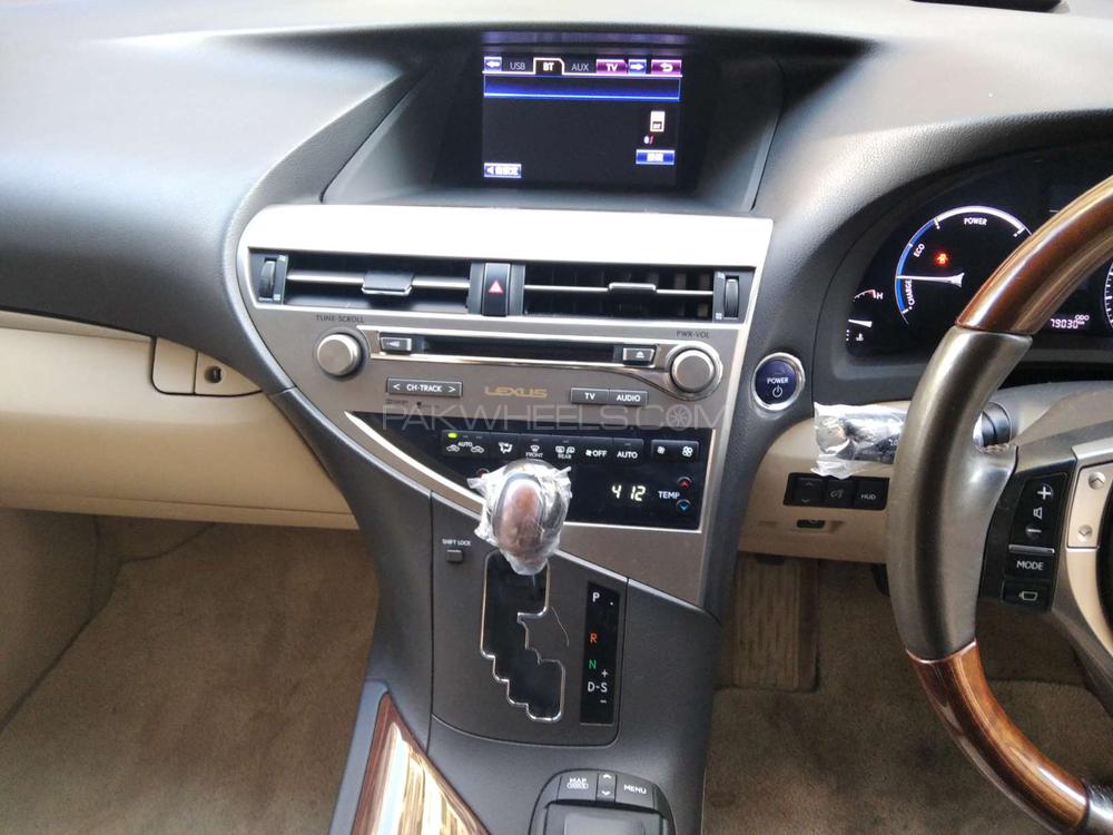 لیکزس آر ایکس سیریز 2012 for Sale in کراچی لیکزس آر ایکس سیریز 2012 for Sale in کراچی Image-7
