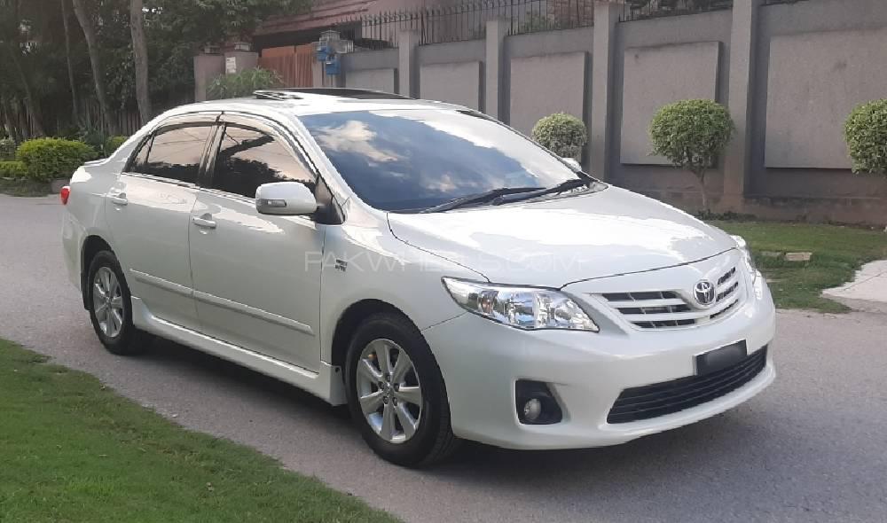 Toyota Corolla 2013 for Sale in Peshawar Image-1