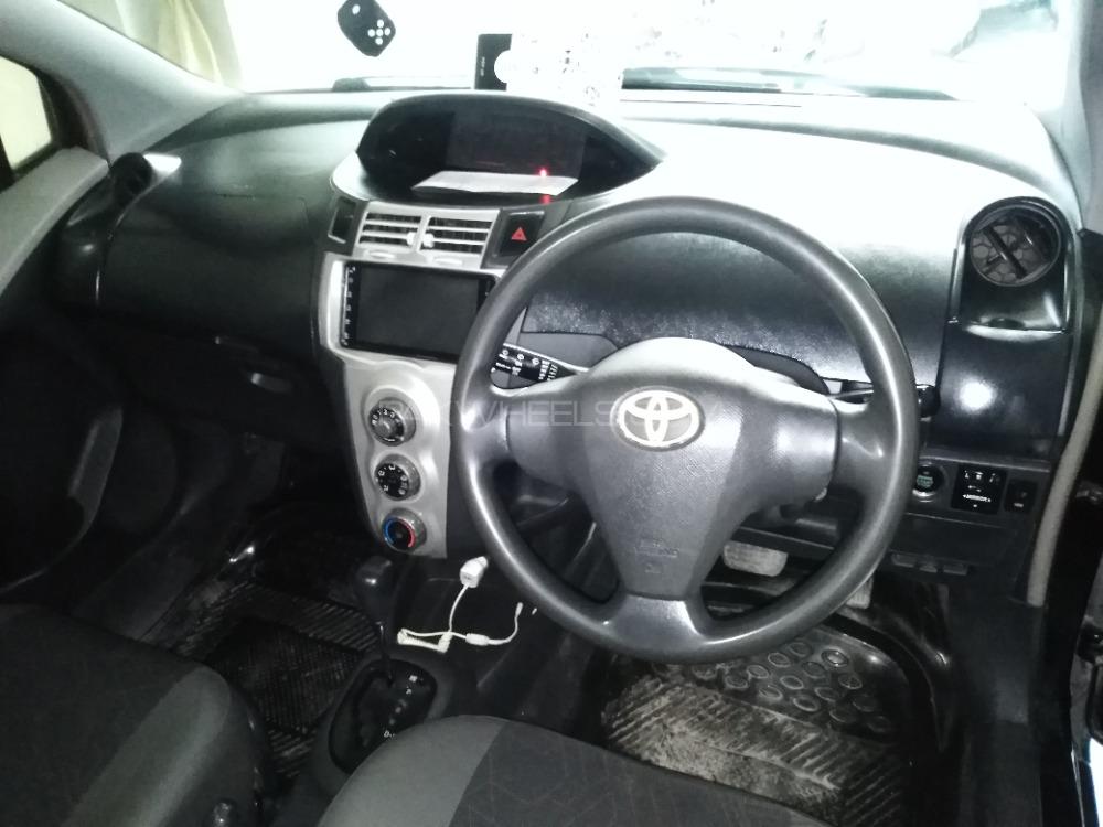 Toyota Vitz 2005 for Sale in Peshawar Toyota Vitz 2005 for Sale in Peshawar Image-8