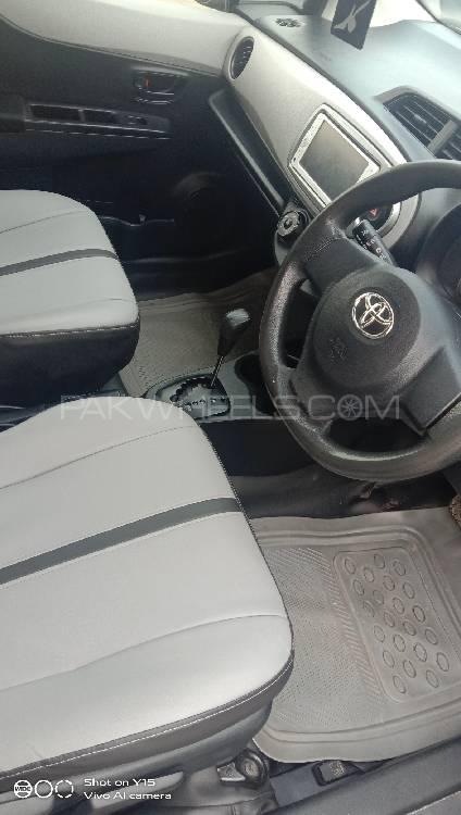 Toyota Vitz 2012 for Sale in Multan Toyota Vitz 2012 for Sale in Multan Image-4