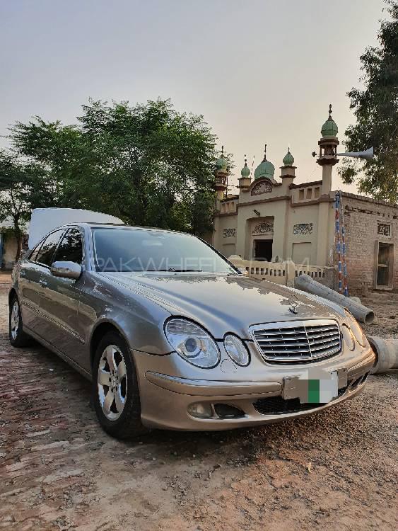مرسڈیز بینز ای کلاس 2005 for Sale in لاہور مرسڈیز بینز ای کلاس 2005 for Sale in لاہور Image-2