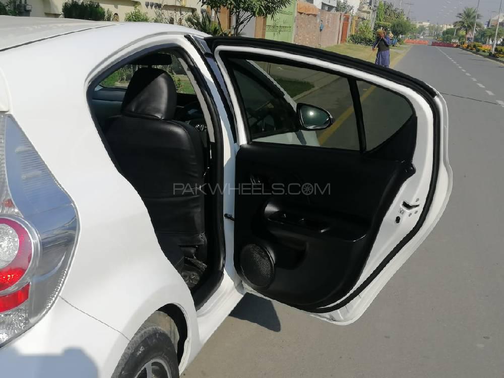 Toyota Aqua 2014 for Sale in Lahore Toyota Aqua 2014 for Sale in Lahore Image-5
