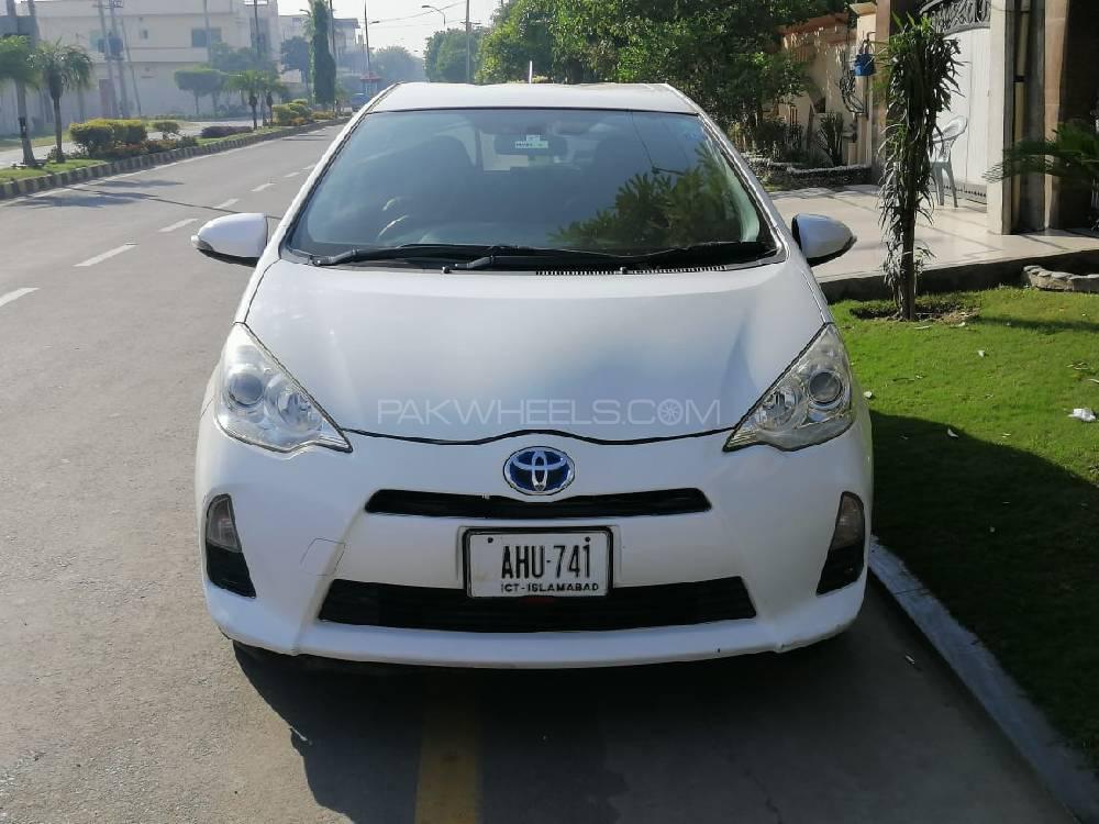 Toyota Aqua 2014 for Sale in Lahore Toyota Aqua 2014 for Sale in Lahore Image-4
