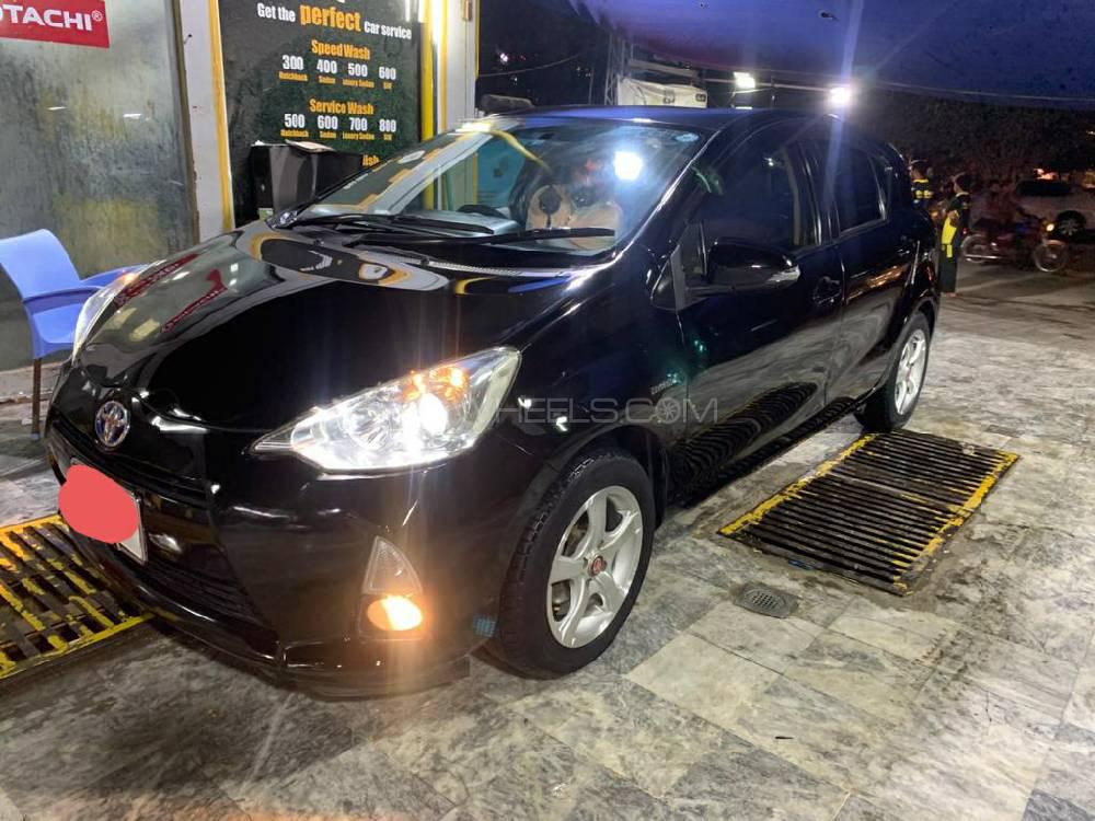 Toyota Aqua 2012 for Sale in Lahore Image-1